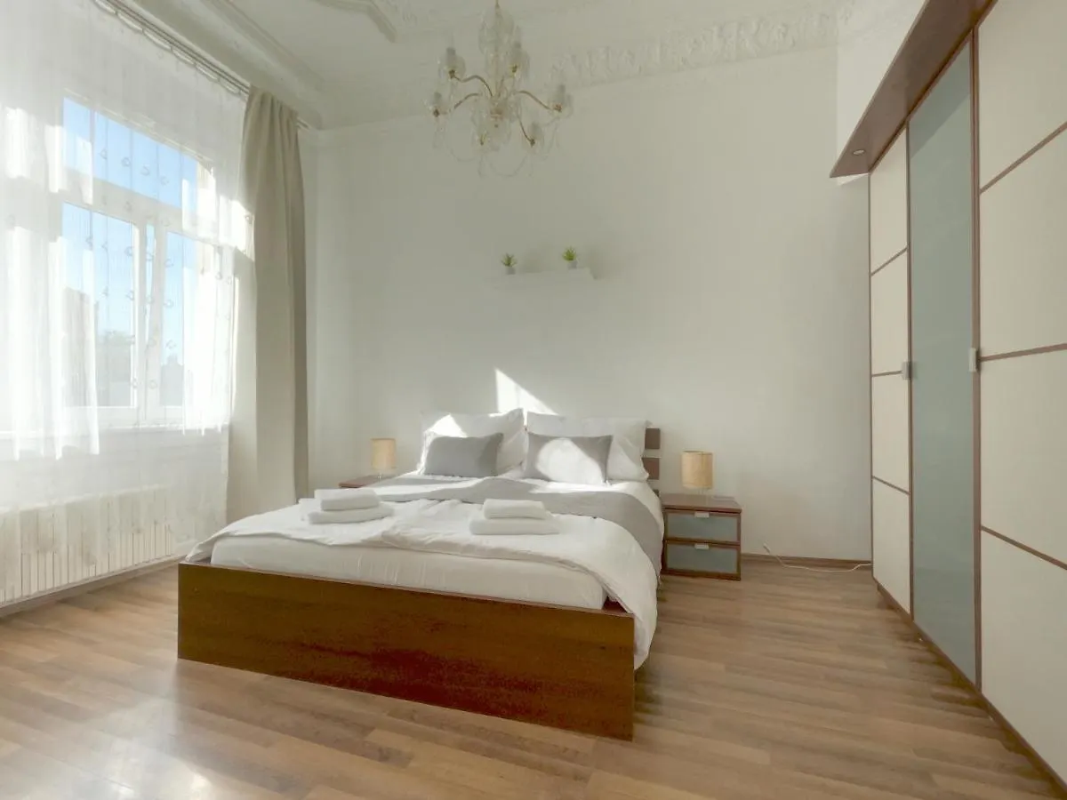 Three Rings Apartments Karlsbad